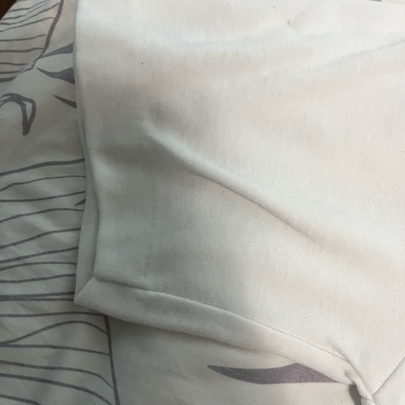 Vintage 1991 Paula Abdul Under my Spell shirt - Picture 2 of 4